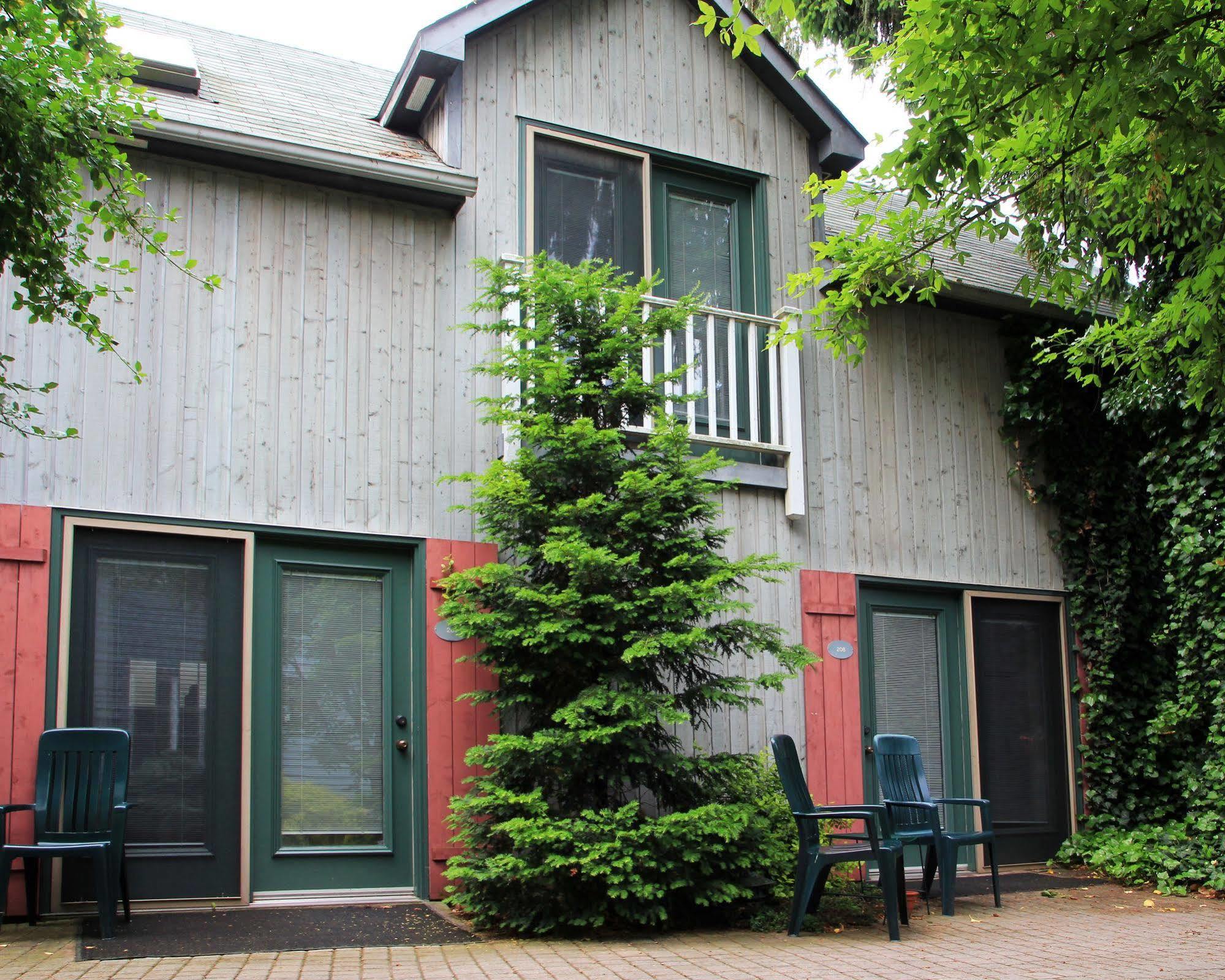 Kettle Creek Inn Port Stanley Esterno foto